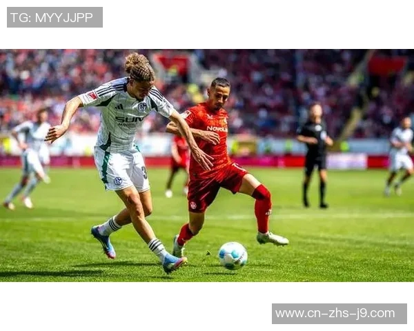 拜仁慕尼黑迎战沙尔克04争夺德甲冠军争夺战的精彩对决